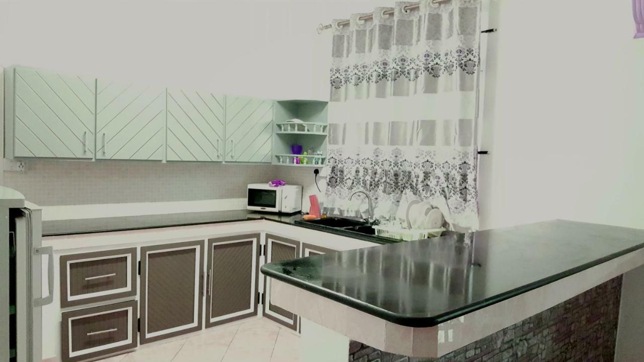 Bluebay Appartments ブルー・ベイ エクステリア 写真